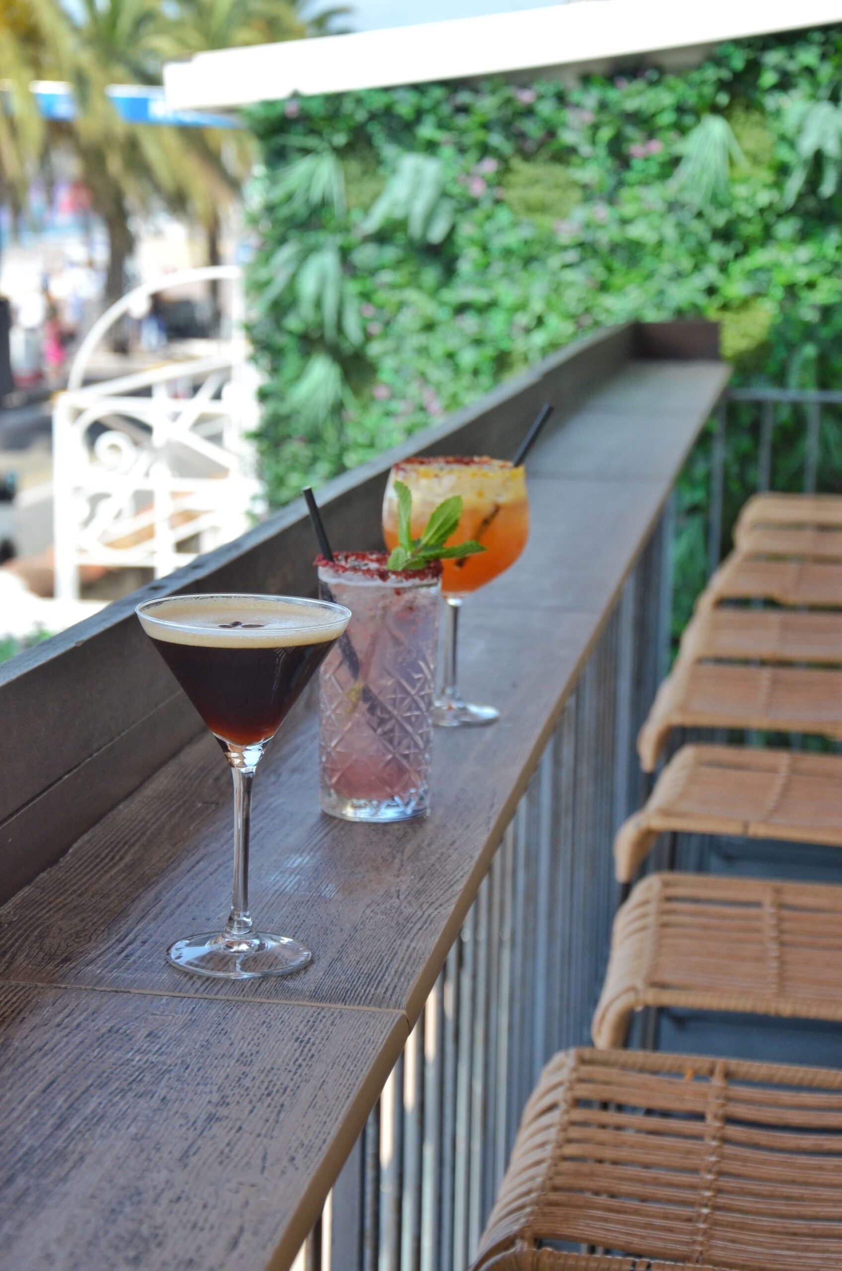 Topaze, bar face à la mer nice